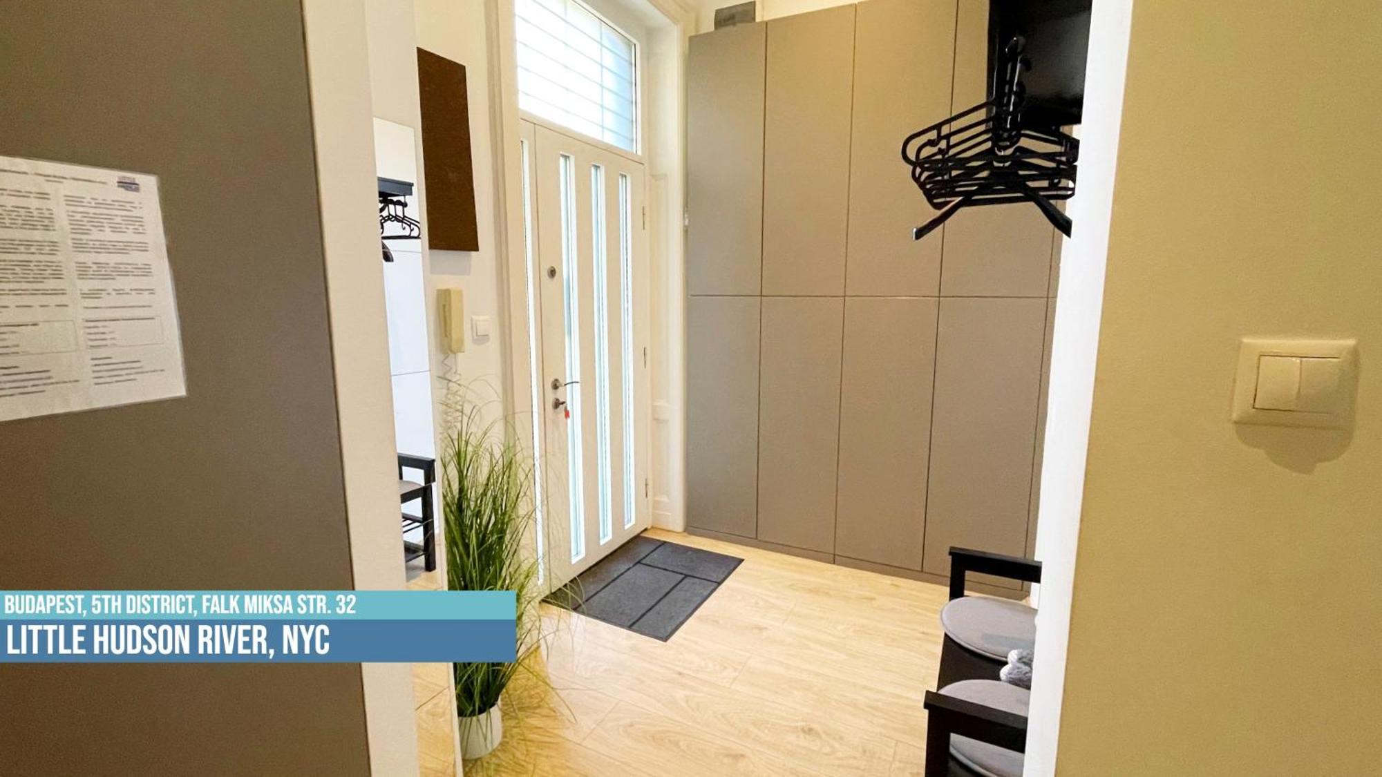 Little Americas Hudson River Apartment Budapest Exterior foto